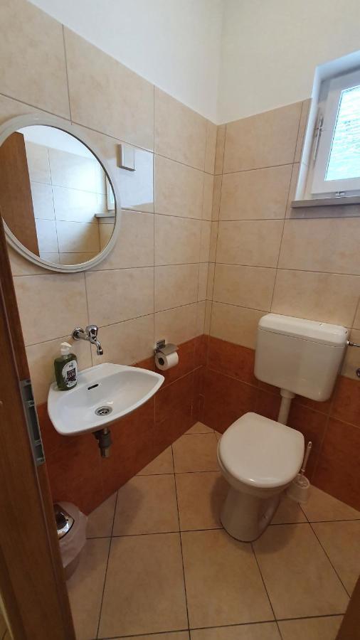 Apartments Anamarija オパティヤ エクステリア 写真