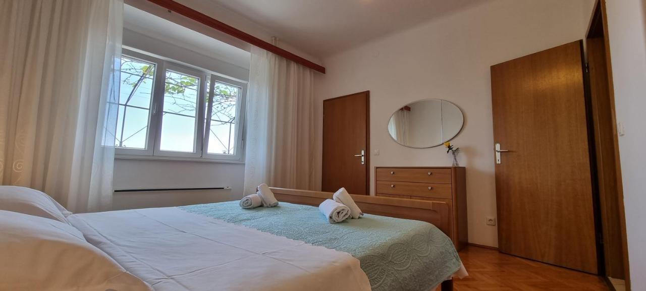 Apartments Anamarija オパティヤ エクステリア 写真